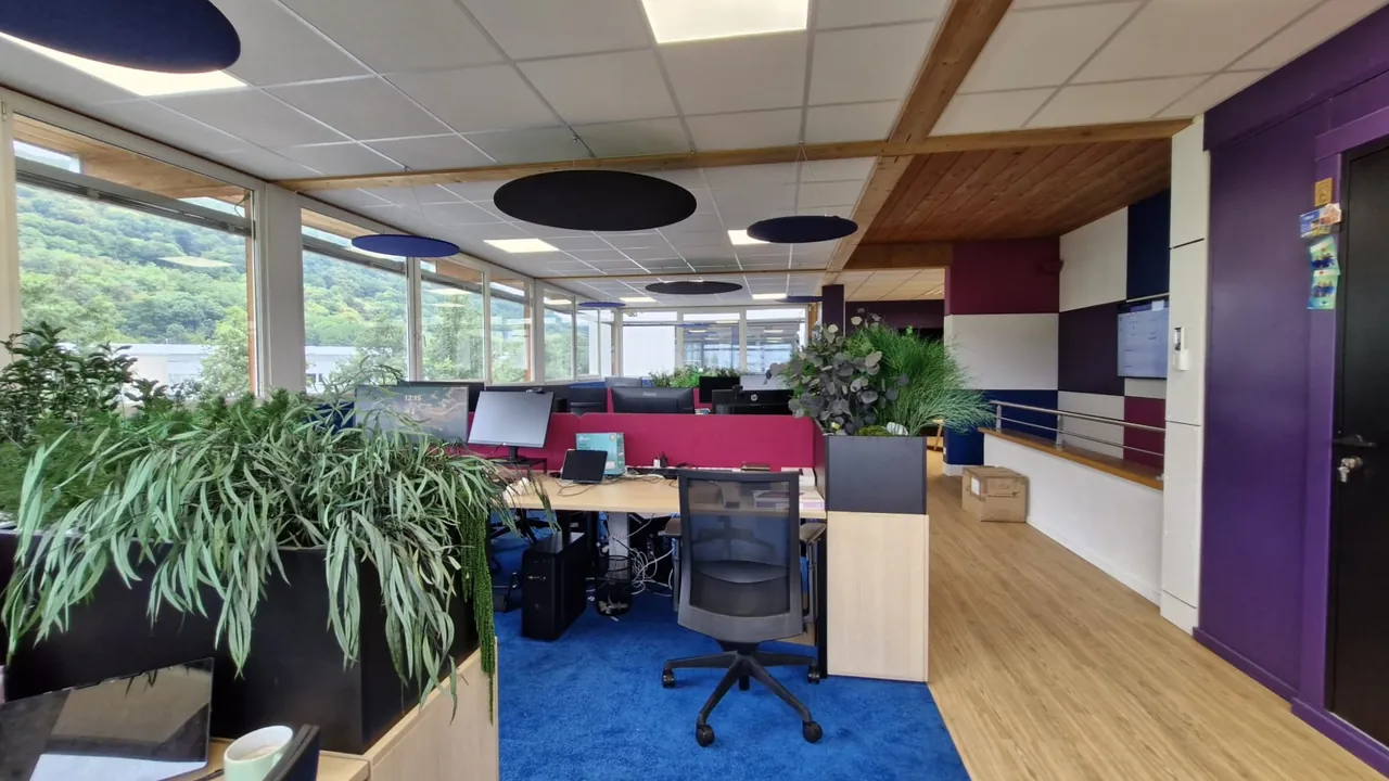 bureaux shopcaisse à besançon